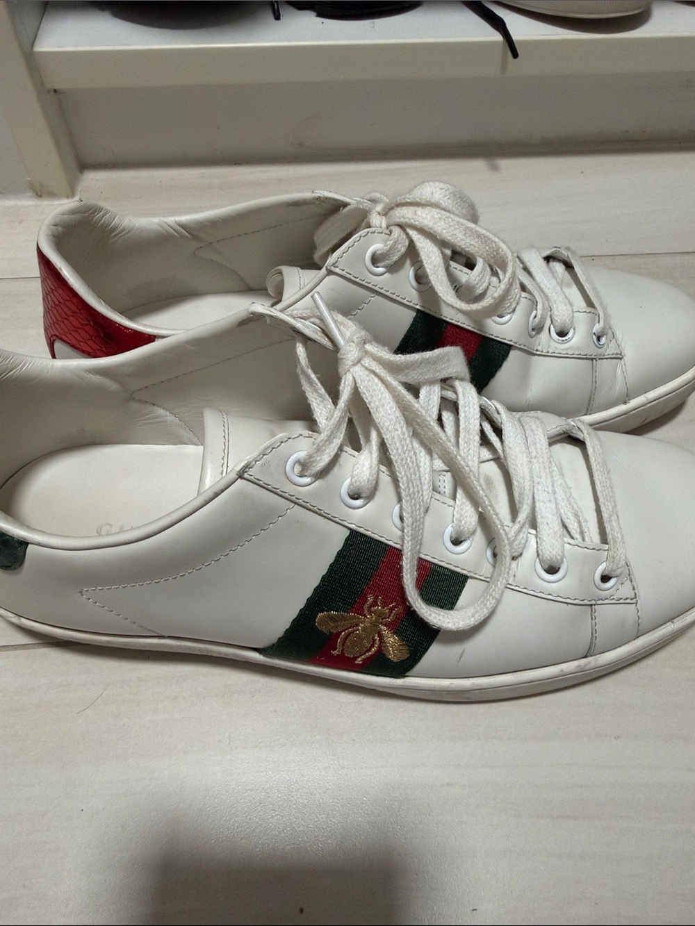 Gucci White Leather Lace-Up Sneakers with Green & Red Stripe and Gold Bee Accent